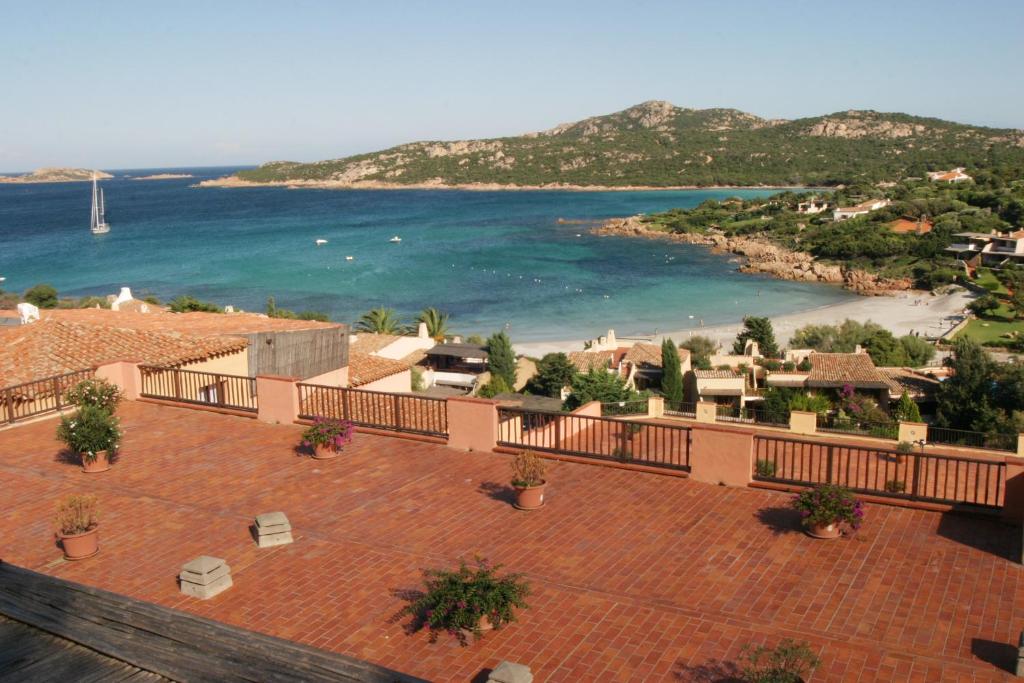 Home chrysalis bay apartment complex (4)